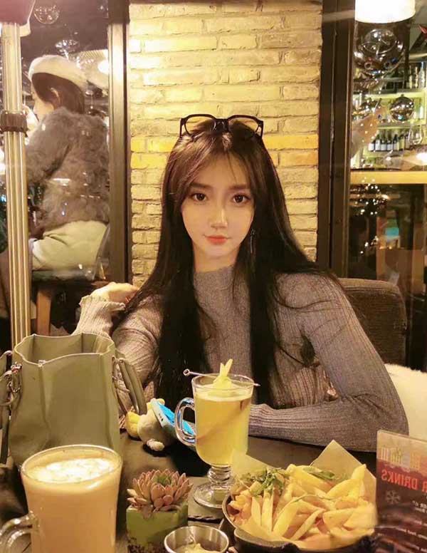 伦敦外围模特经纪人